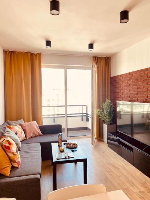 Spacious,Stylish And Comfortable 2 Room Apartment With Million Dollar View Warszawa Exteriör bild